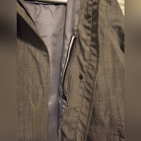 Rain Coat - Nwot - Picture 2 of 9